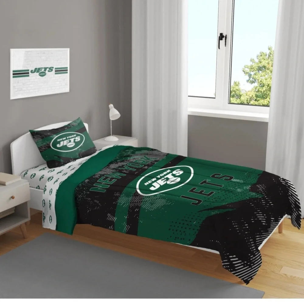 New York Jets Comforter Set - Green and Black Team Bedding